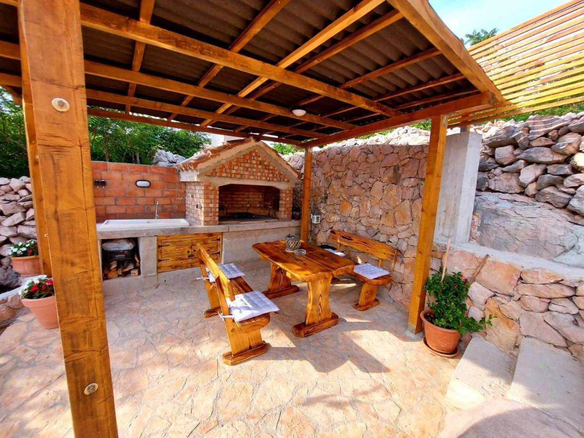 Holiday House Pag Zubovići エクステリア 写真