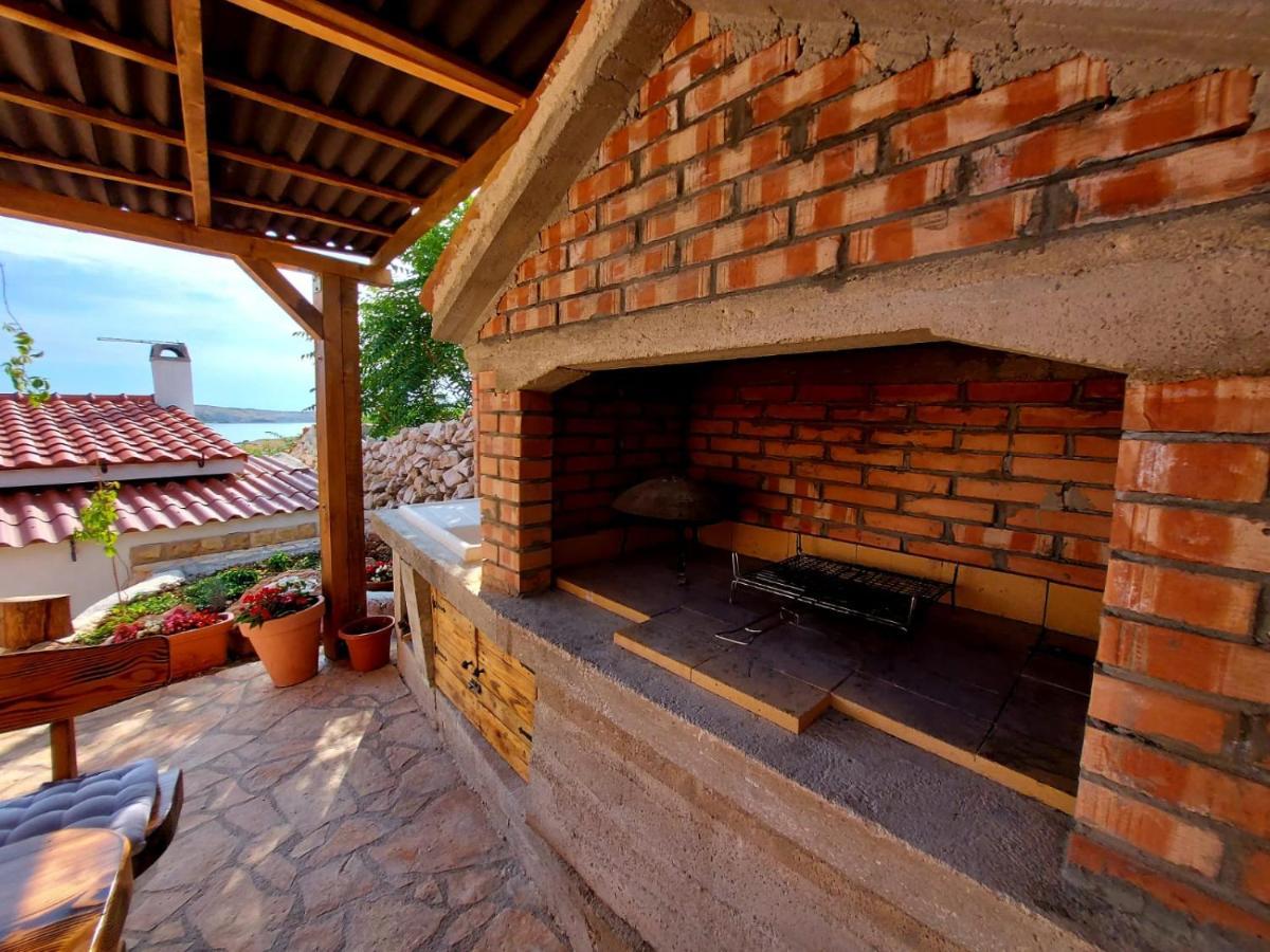 Holiday House Pag Zubovići エクステリア 写真
